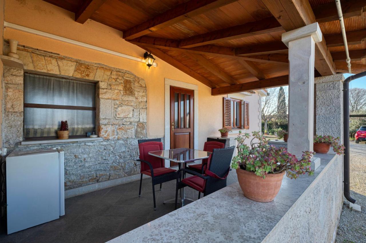 Apartament Palmira Poreč Zewnętrze zdjęcie