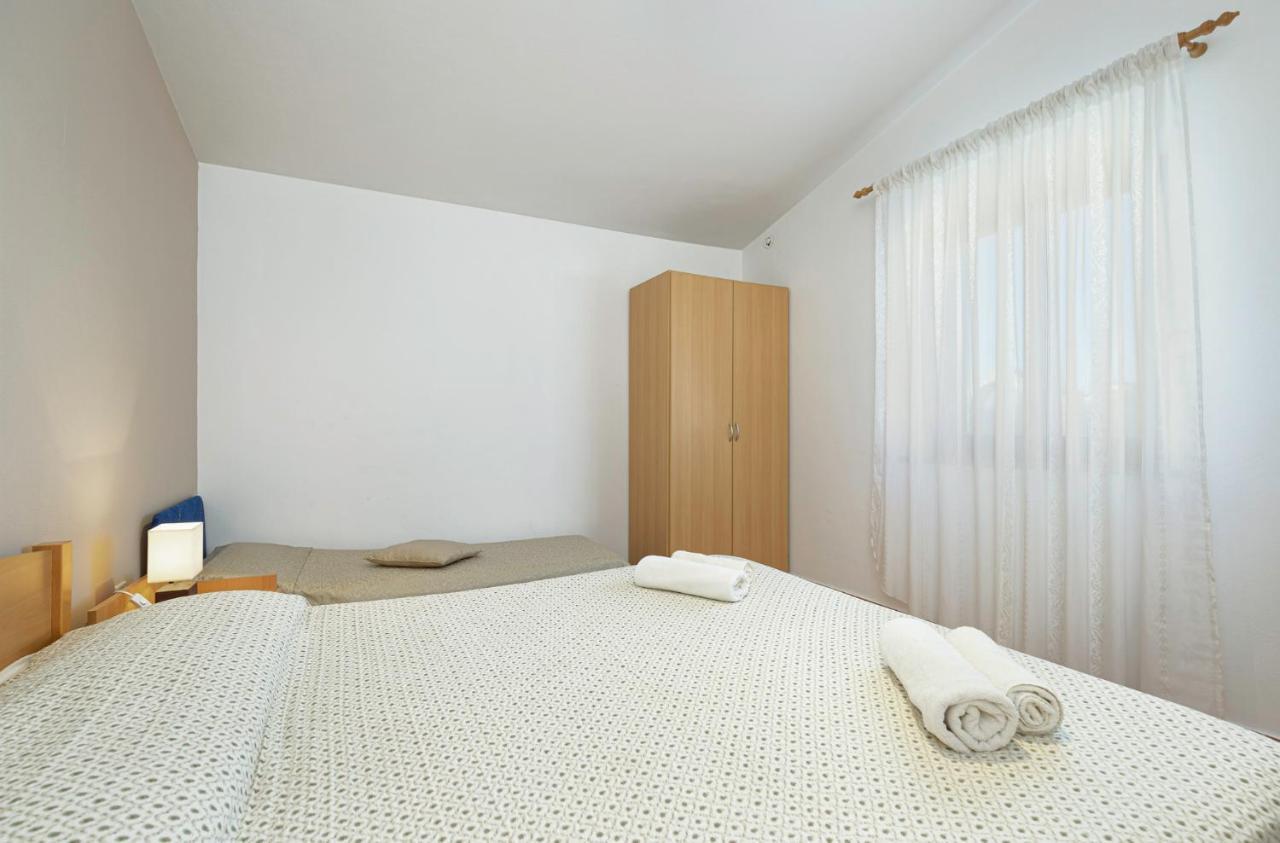Apartament Palmira Poreč Zewnętrze zdjęcie