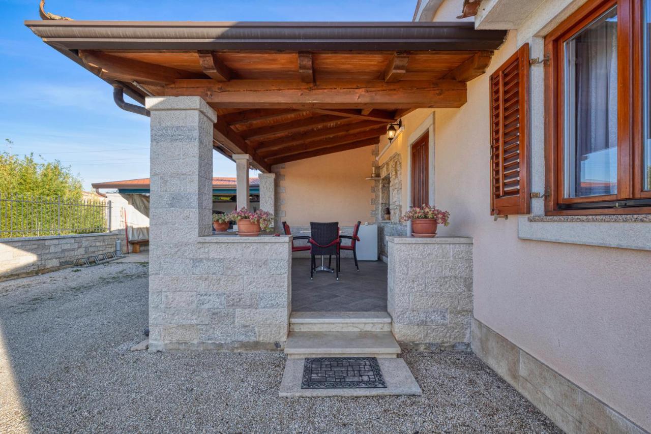 Apartament Palmira Poreč Zewnętrze zdjęcie