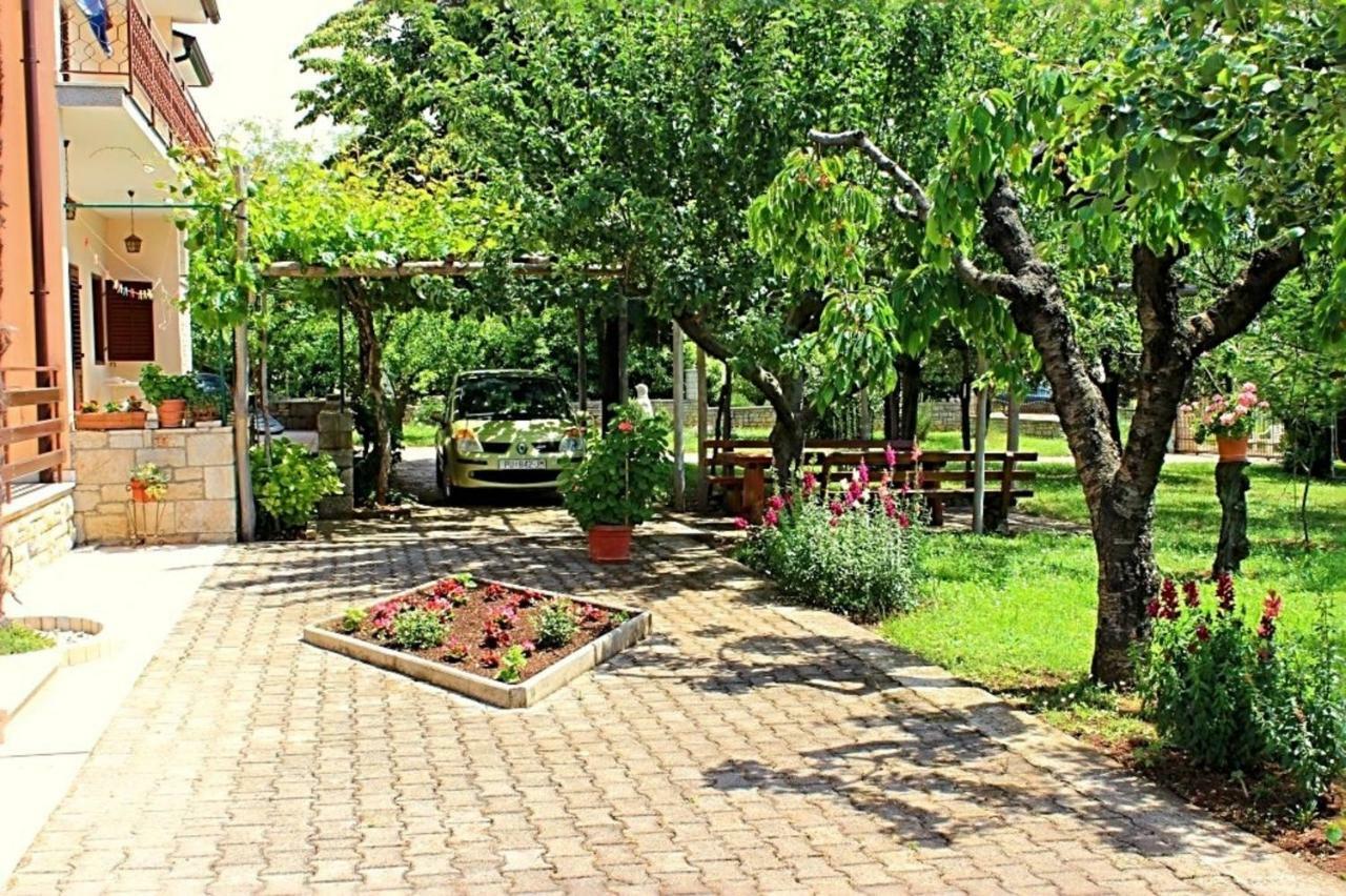 Apartament Palmira Poreč Zewnętrze zdjęcie